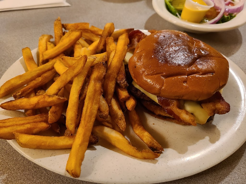 Ropers Restaurant | restaurant | 105 N Broadview St, Greenbrier, AR 72058, USA | 5016790675 OR +1 501-679-0675