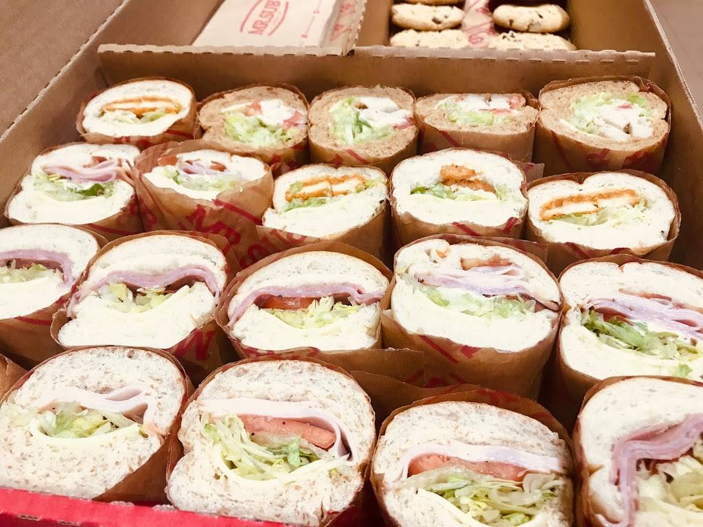 Mr.Sub | restaurant | Town Centre Plaza, 45 Milner Ave, Scarborough, ON M1S 3P6, Canada | 4162979898 OR +1 416-297-9898