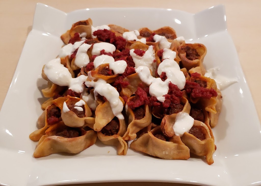 Vickys Dishes | restaurant | 9919 Sepulveda Blvd, Mission Hills, CA 91345, USA | 8182880103 OR +1 818-288-0103