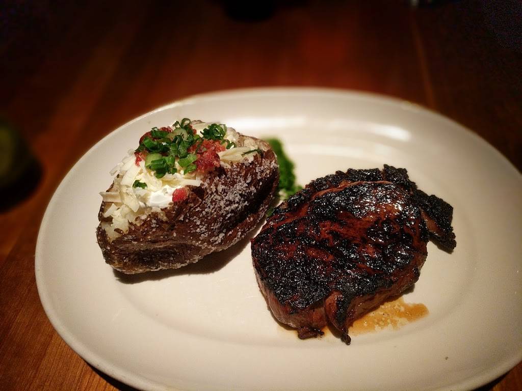 Hillstone Restaurant | restaurant | 2650 E Camelback Rd, Phoenix, AZ 85016, USA | 6029579700 OR +1 602-957-9700