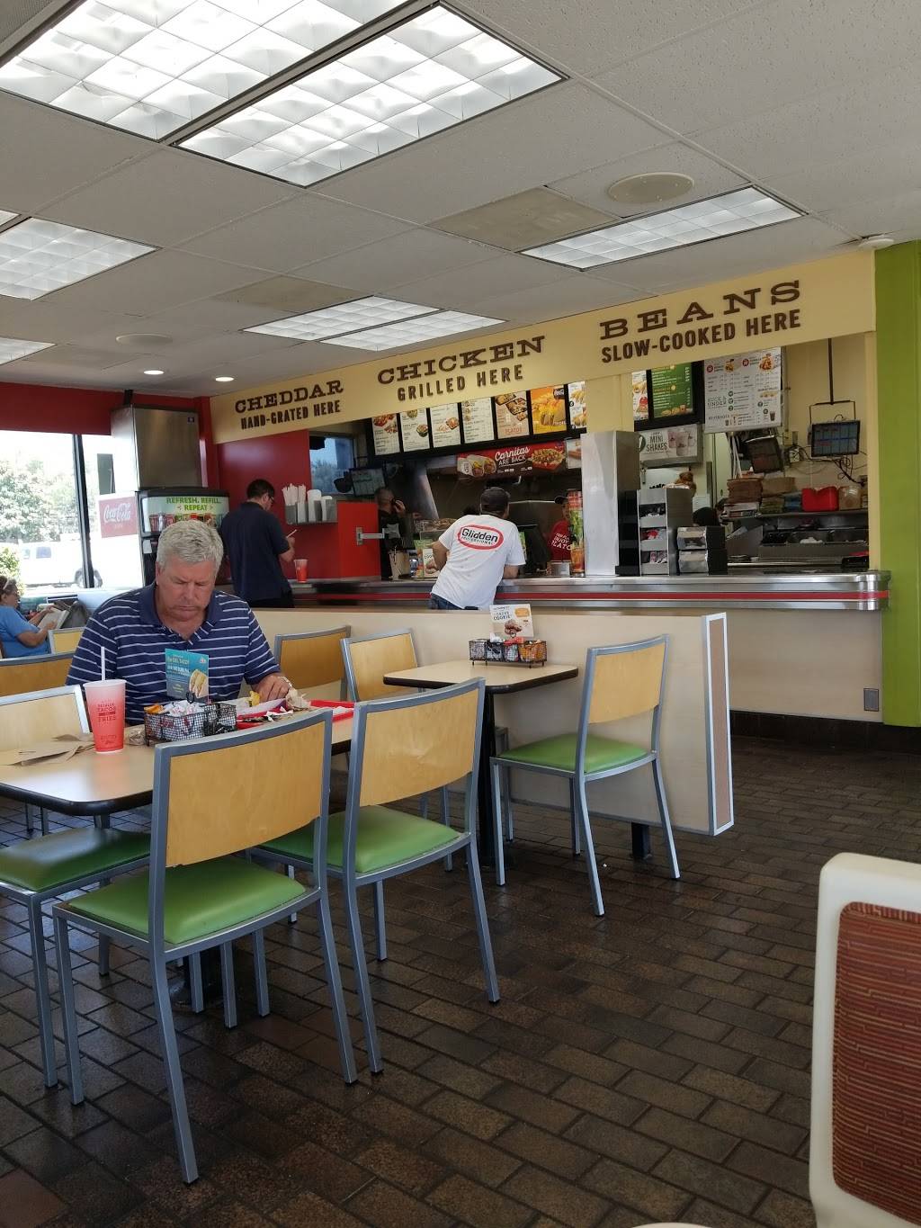 Del Taco | meal takeaway | 13742 Red Hill Ave, Tustin, CA 92780, USA | 7145441018 OR +1 714-544-1018