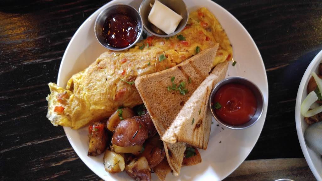 The Six Chow House | restaurant | 12650 Ventura Blvd, Studio City, CA 91604, USA | 8187612319 OR +1 818-761-2319