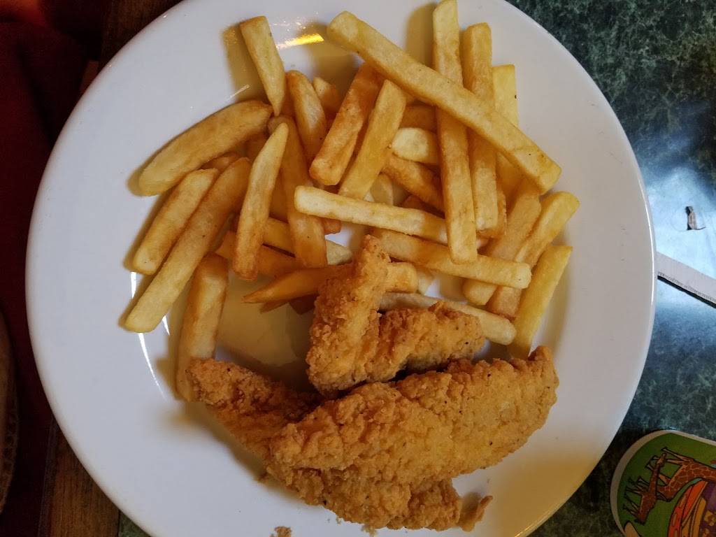 Covas Great American Food | restaurant | 2000 E Childs Ave, Merced, CA 95341, USA | 2095804598 OR +1 209-580-4598