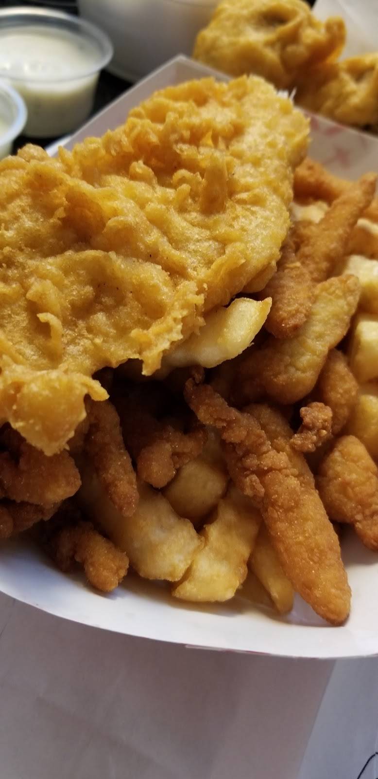 Tugboat Fish & Chips | restaurant | 7061 Fair Oaks Blvd, Carmichael, CA 95608, USA | 9169444911 OR +1 916-944-4911