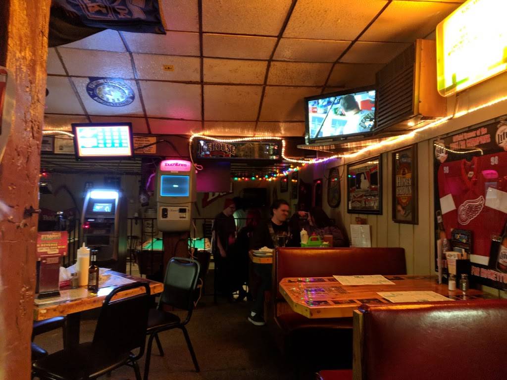 Hitch N Post | restaurant | 1636 Imlay City Rd, Lapeer, MI 48446, USA | 8106649154 OR +1 810-664-9154