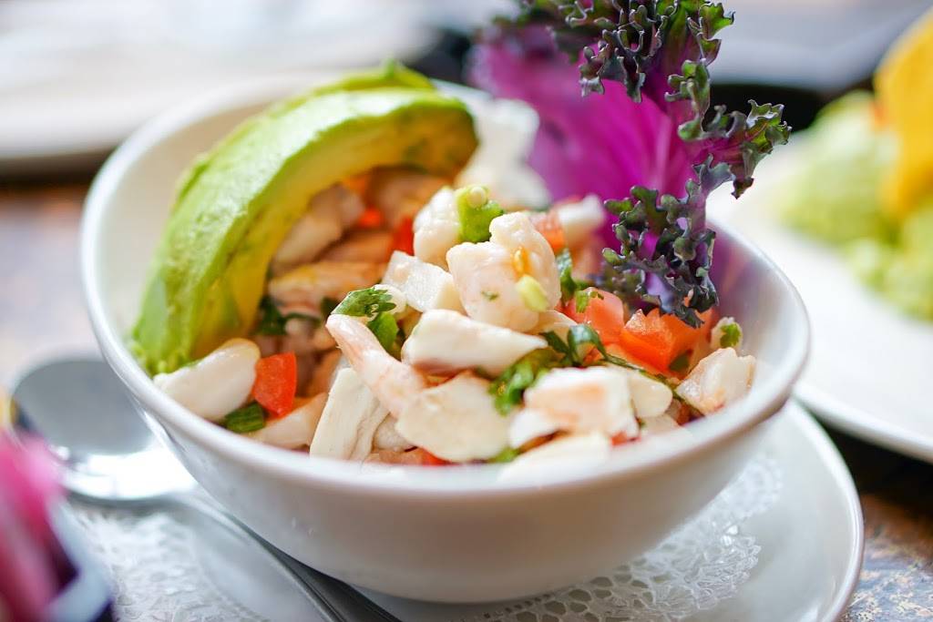 Cyclone Anayas Mexican Kitchen | restaurant | 1710 Durham Dr, Houston, TX 77007, USA | 7138623209 OR +1 713-862-3209