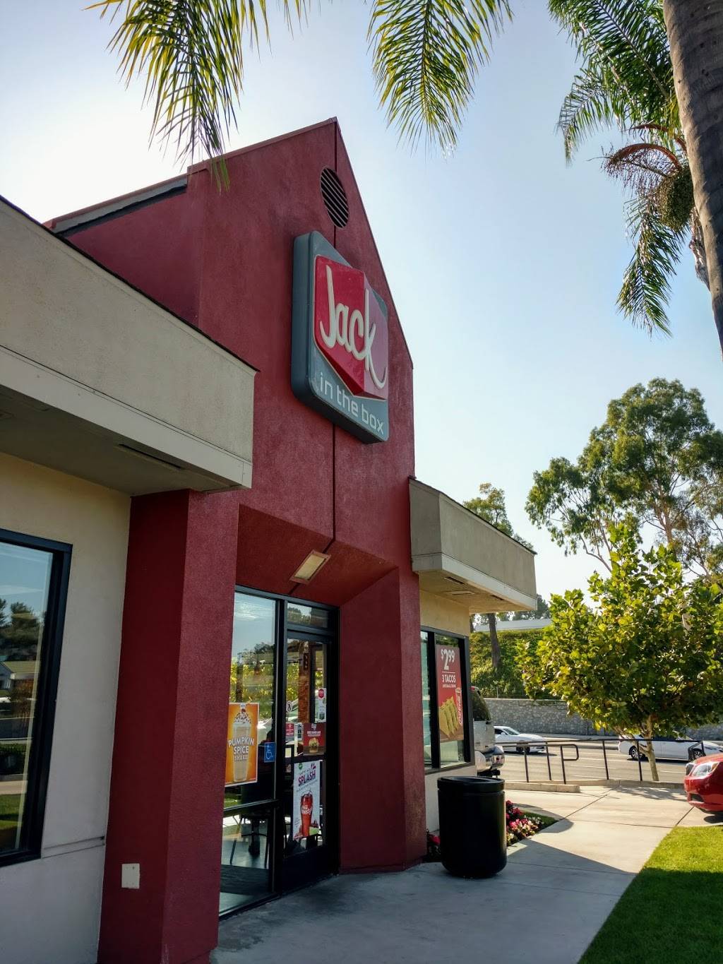 Jack in the Box | restaurant | 23562 Moulton Pkwy, Laguna Hills, CA 92653, USA | 9495869328 OR +1 949-586-9328