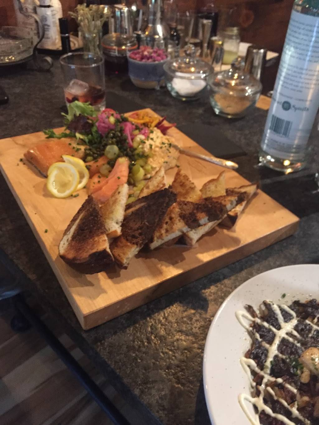 Hollerhorn Distilling | restaurant | 8443 Spirit Run, Naples, NY 14512, USA | 5855312448 OR +1 585-531-2448