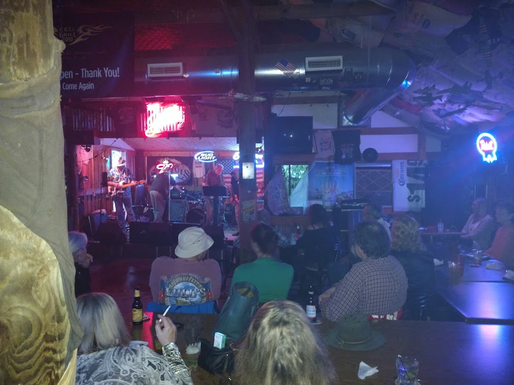 Restaurant On the Corner | restaurant | 3582 AR-112, Fayetteville, AR 72704, USA | 4795212675 OR +1 479-521-2675