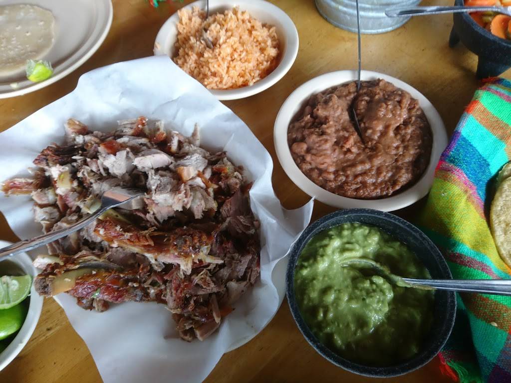Carnitas Michoacan | restaurant | Blvd. Benito Juárez 291, Predios Urbanos, 22710 Rosarito, B.C., Mexico | 016616121062 OR +52 661 612 1062