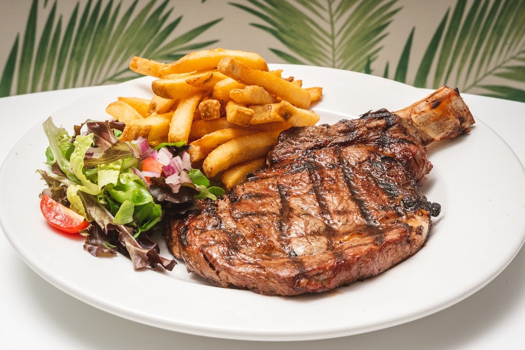 Cafe Bernie | restaurant | Waterfront Restaurant, 5600 Collins Ave, Miami Beach, FL 33140, USA | 3053978440 OR +1 305-397-8440