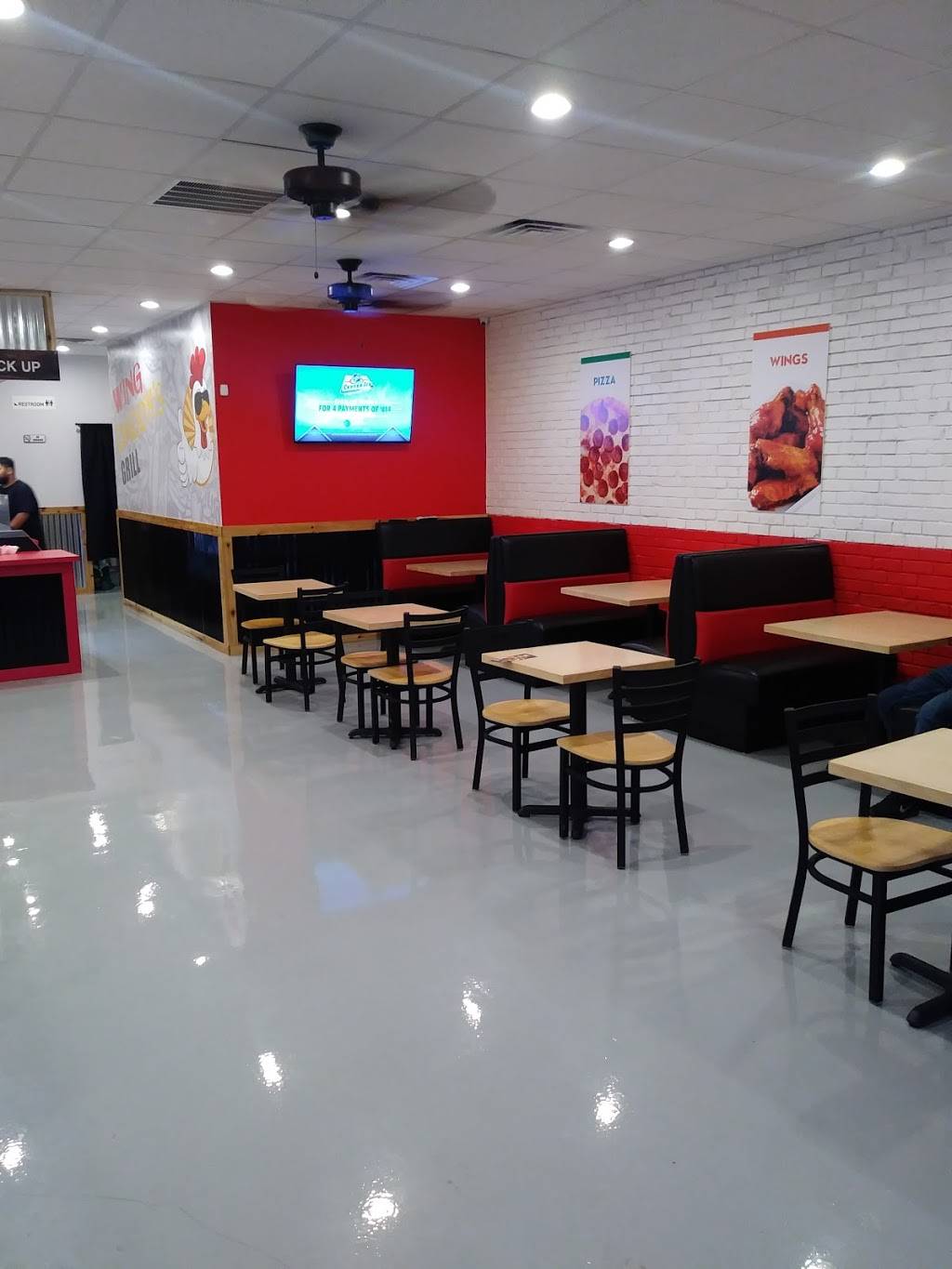 Wing Daddy’s Grill | restaurant | 3410 S Lancaster Rd, Dallas, TX 75216, USA | 4693990623 OR +1 469-399-0623