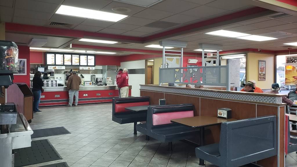 Hardees | restaurant | 4428 New Jesup Hwy, Brunswick, GA 31520, USA | 9122618751 OR +1 912-261-8751