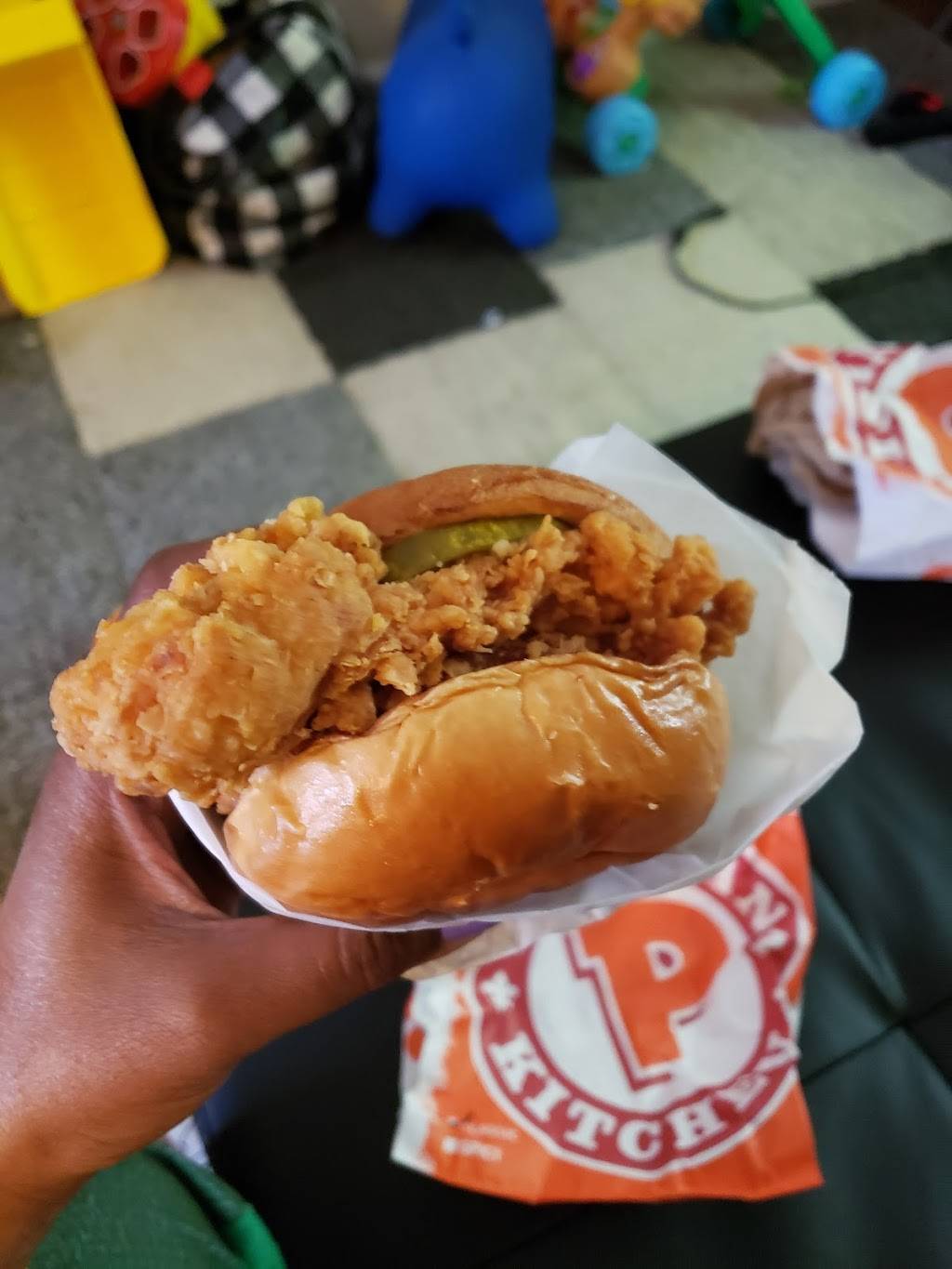 Popeyes Louisiana Kitchen | restaurant | 3506 Memorial Dr, Decatur, GA 30032, USA | 4042895229 OR +1 404-289-5229