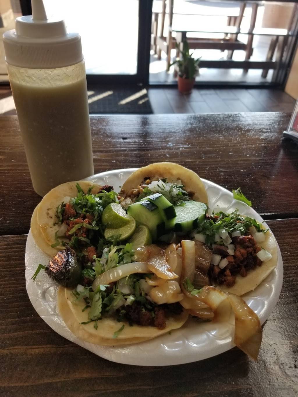 Tacos Huicho | restaurant | 3831 E Thunderbird Rd, Phoenix, AZ 85032, USA | 6024047545 OR +1 602-404-7545