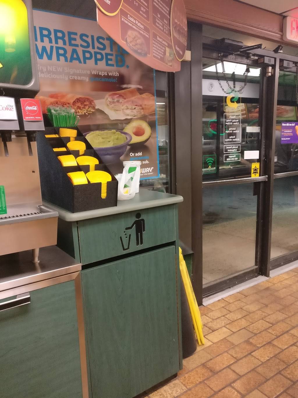 Subway Restaurants | restaurant | 3631 Miller Rd, Flint, MI 48503, USA | 8102395355 OR +1 810-239-5355