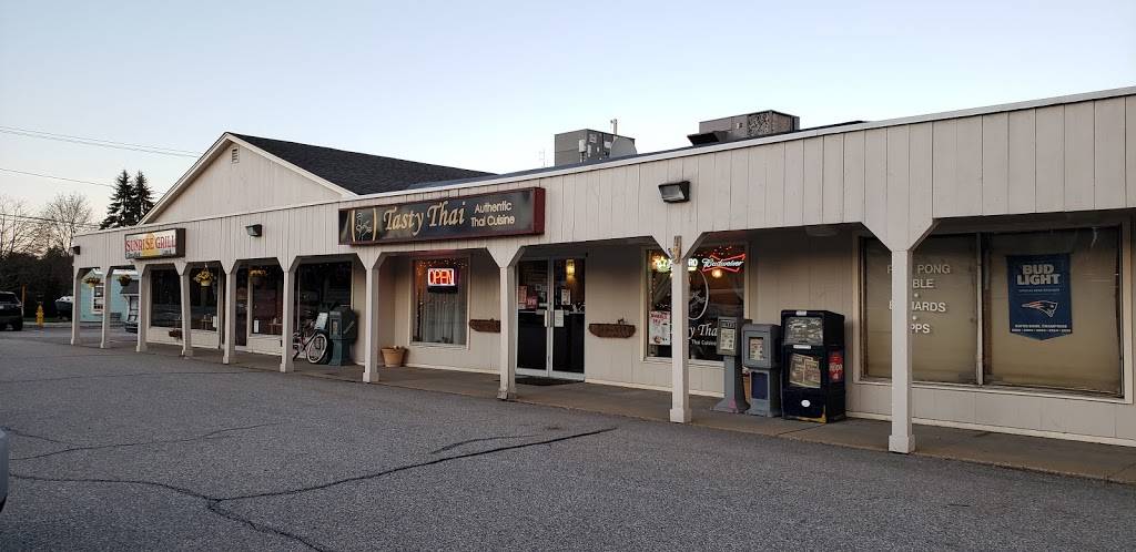 Tasty Thai | restaurant | 182 State Rd, Kittery, ME 03904, USA | 2074399988 OR +1 207-439-9988