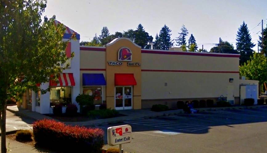 Taco Bell | meal takeaway | 605 W C St, Silverton, OR 97381, USA | 5038738939 OR +1 503-873-8939