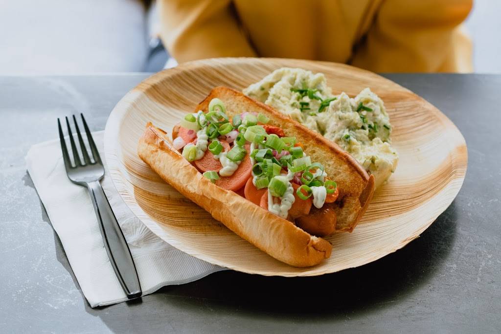 Farmhouse Corner Market | restaurant | 1025 Farmhouse Ln, San Luis Obispo, CA 93401, USA | 8054657900 OR +1 805-465-7900