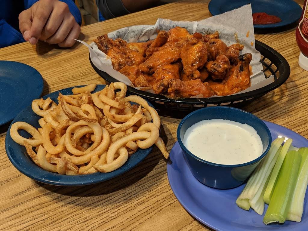 Wings n Things | restaurant | 3375 Hwy 6, Sugar Land, TX 77478, USA | 2812422999 OR +1 281-242-2999