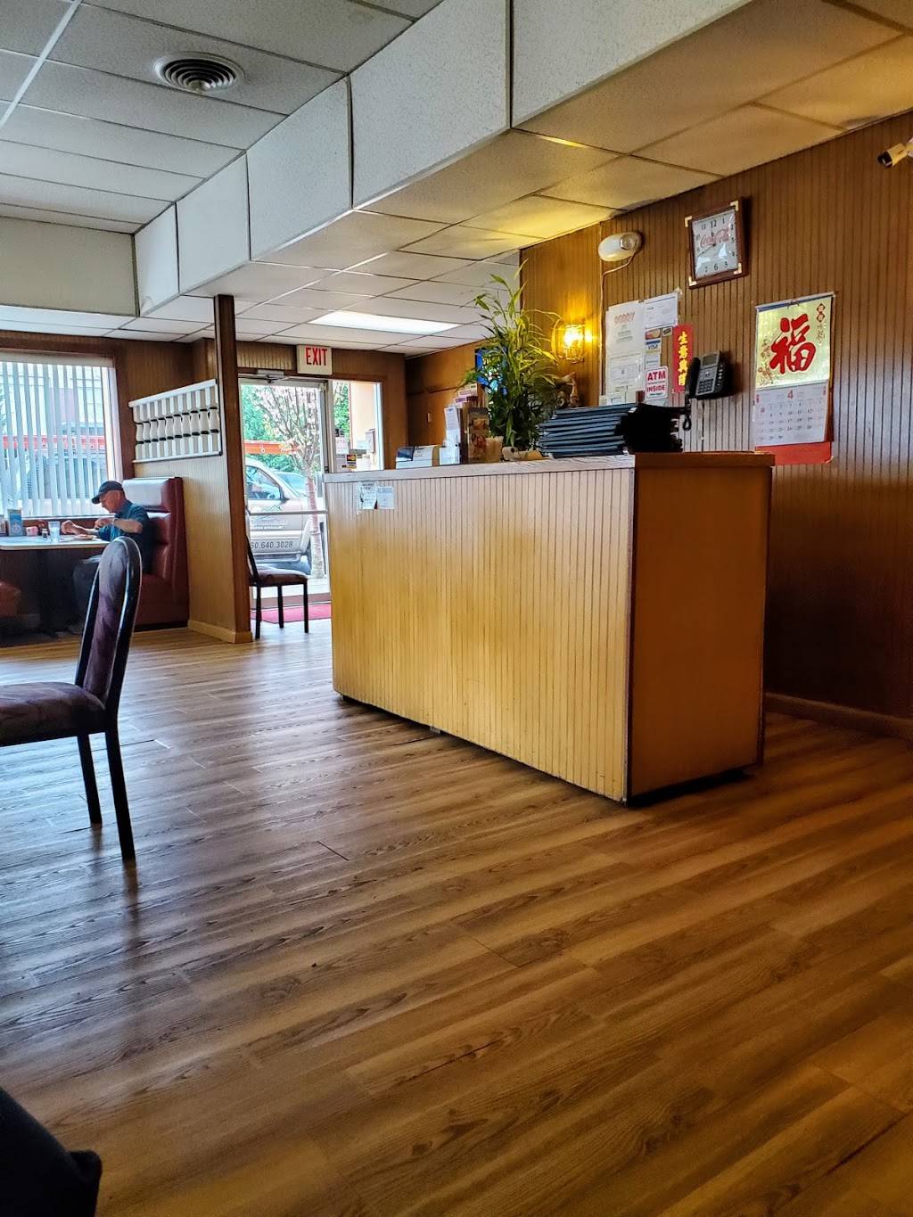 Lucky Fortune | meal takeaway | 400 E 1st St, Newberg, OR 97132, USA | 5035381661 OR +1 503-538-1661