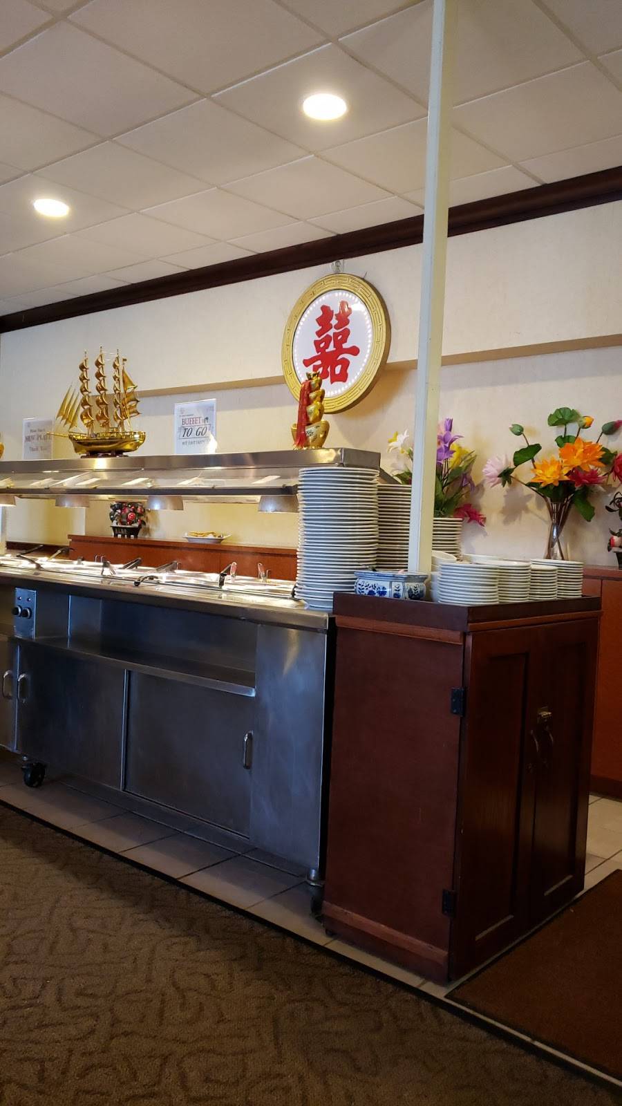 Royal Garden Restaurant | restaurant | 206 W Silver Spring Dr, Glendale, WI 53217, USA | 4149060998 OR +1 414-906-0998