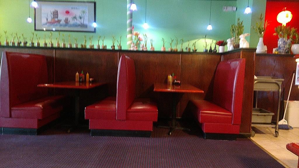 Jades Garden | restaurant | 411 E South St, Plano, IL 60545, USA | 6305529828 OR +1 630-552-9828