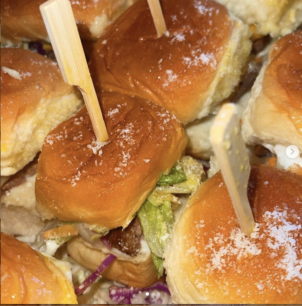 Ks The Restaurant | restaurant | 321 E Glenwood Lansing Rd, Glenwood, IL 60425, USA | 7088981628 OR +1 708-898-1628