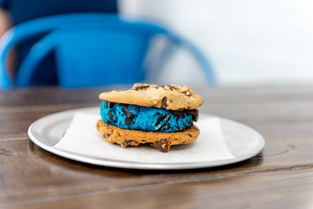 Rocky Moo | restaurant | 100 E Main St Ste R4, Spartanburg, SC 29306, USA | 8649131322 OR +1 864-913-1322