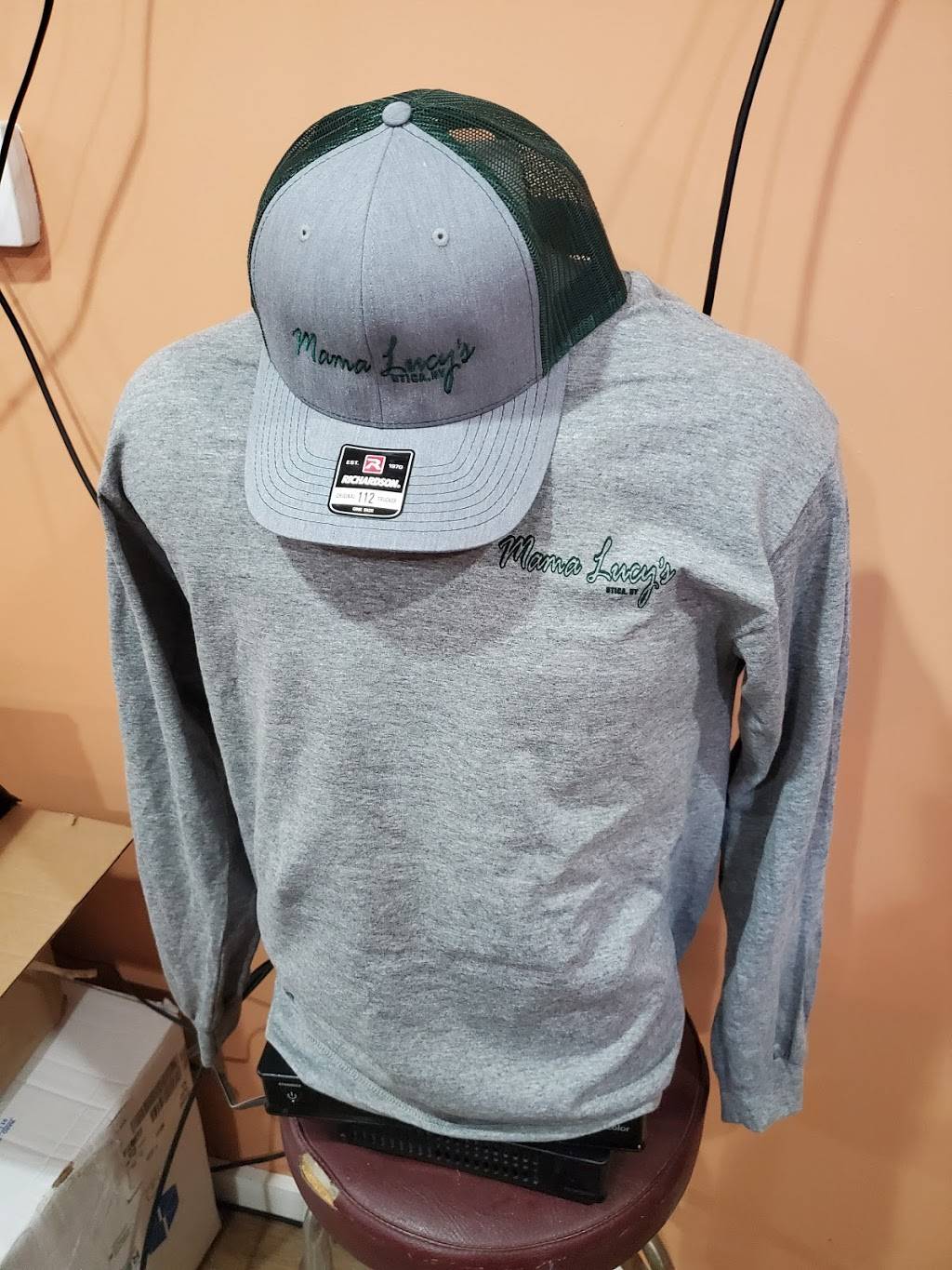 Mama Lucys | restaurant | 711 Huntington St, Utica, NY 13502, USA | 3157658004 OR +1 315-765-8004