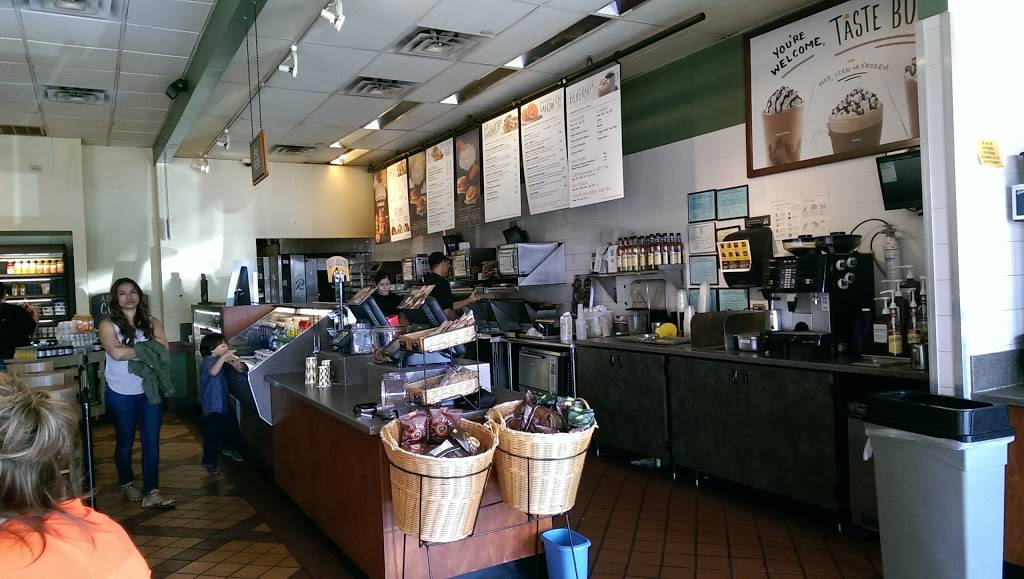 Einstein Bros. Bagels | cafe | 6333 E Mockingbird Ln #153, Dallas, TX 75214, USA | 2148243330 OR +1 214-824-3330