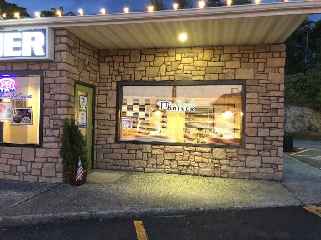 DD’s Miracle Diner | restaurant | 686 Milford Rd, East Stroudsburg, PA 18301, USA | 5708729985 OR +1 570-872-9985