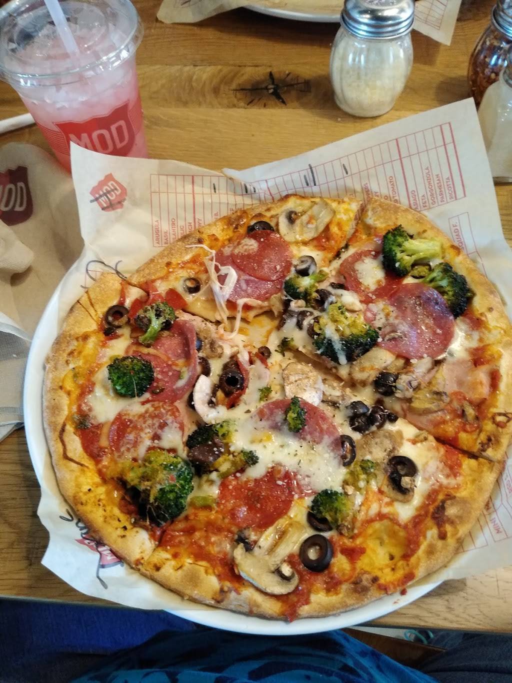 MOD Pizza | restaurant | 12274 Jefferson Ave, Newport News, VA 23602, USA | 7579331978 OR +1 757-933-1978