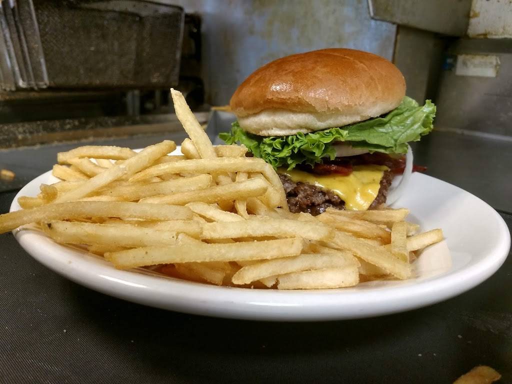 Steak n Shake | restaurant | 515 Ley Dr, Auburn, IN 46706, USA | 2609251184 OR +1 260-925-1184