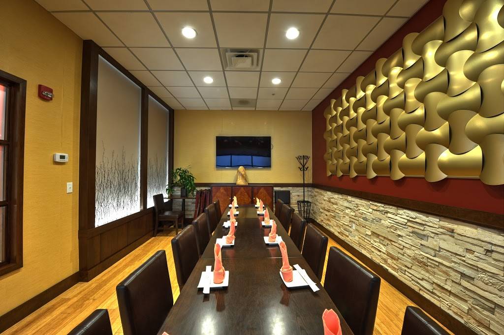 Hayashi Sushi & Grill | restaurant | 11820 Merchants Walk, Newport News, VA 23606, USA | 7572235783 OR +1 757-223-5783
