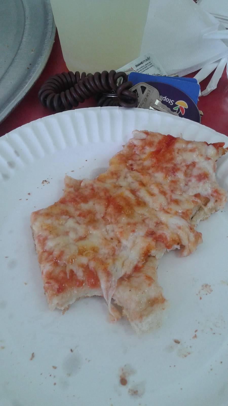 Mikes Pizza | restaurant | 905 Myrtle Ave, Brooklyn, NY 11206, USA | 7187825011 OR +1 718-782-5011