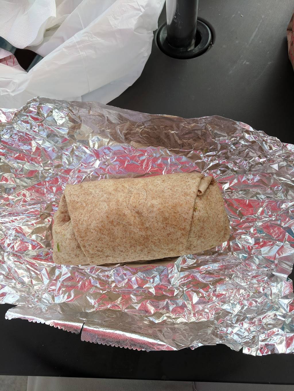 Barberitos Southwestern Grille & Cantina | restaurant | 300 Clinchfield St Suite 220, Kingsport, TN 37660, USA | 4233434511 OR +1 423-343-4511