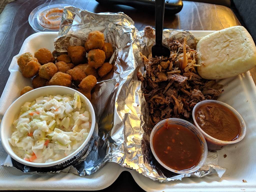 Dickeys Barbecue Pit | restaurant | 8225 Greenway Blvd Ste 120, Middleton, WI 53562, USA | 6088729000 OR +1 608-872-9000