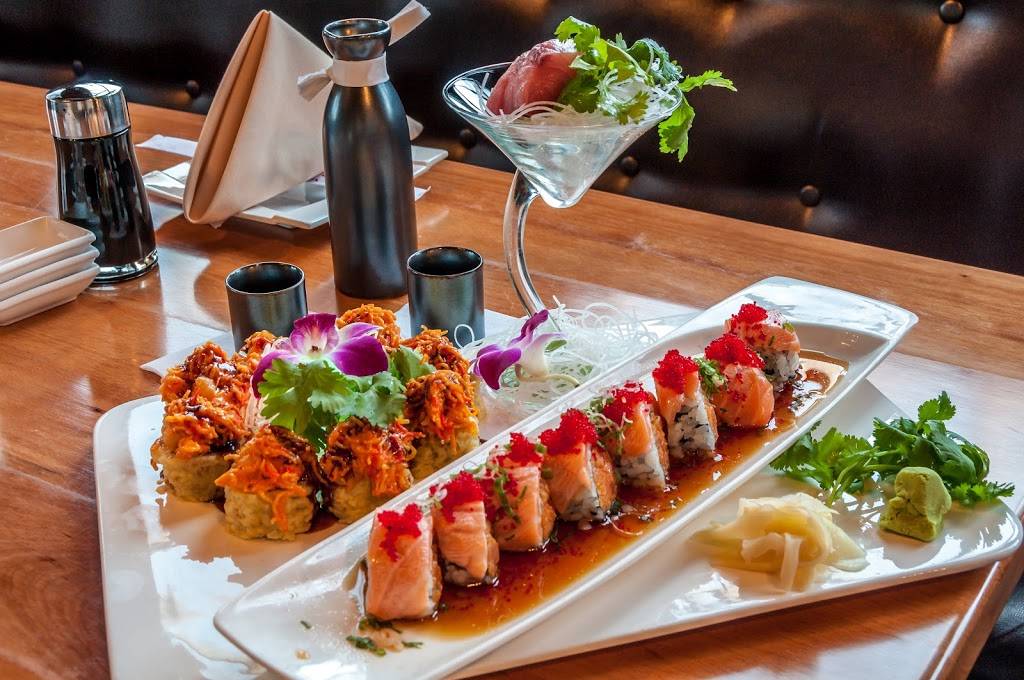 Sake Sushi & Grill | restaurant | 697 E Golf Rd, Schaumburg, IL 60173, USA | 8478855033 OR +1 847-885-5033