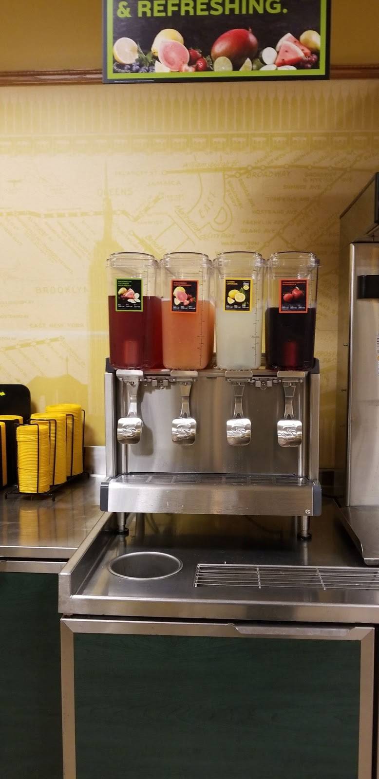 Subway | meal takeaway | 602 W Taylor St, Creston, IA 50801, USA | 6417826688 OR +1 641-782-6688