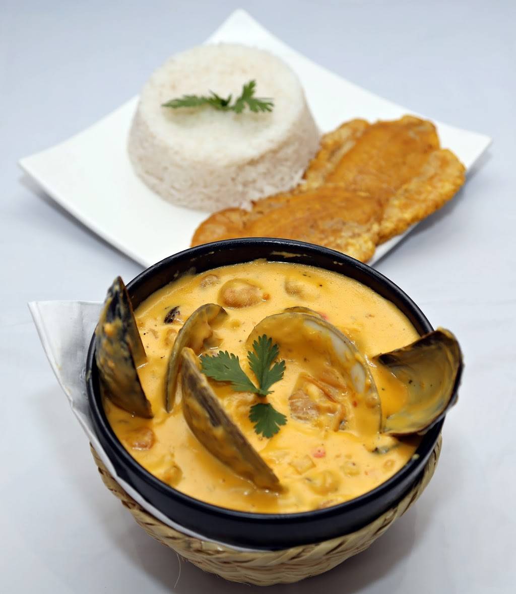 El Arepazo Colombian Food | restaurant | 8626 Roosevelt Ave, Jackson Heights, NY 11372, USA | 3477386579 OR +1 347-738-6579