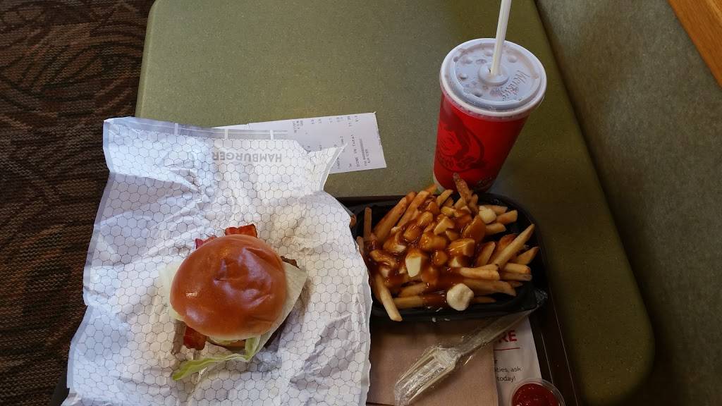 Wendys | restaurant | 25 Woodstream Blvd, Woodbridge, ON L4L 7Y8, Canada | 9052651160 OR +1 905-265-1160