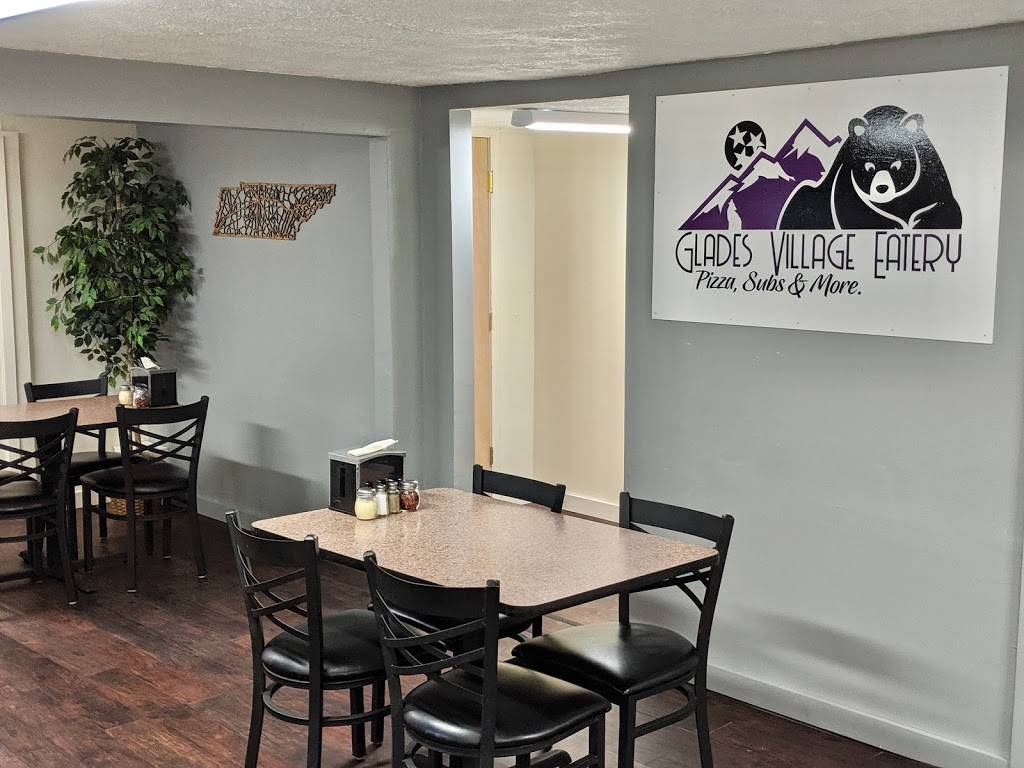 Glades Village Eatery | restaurant | 680 Glades Rd #7, Gatlinburg, TN 37738, USA | 8653251561 OR +1 865-325-1561