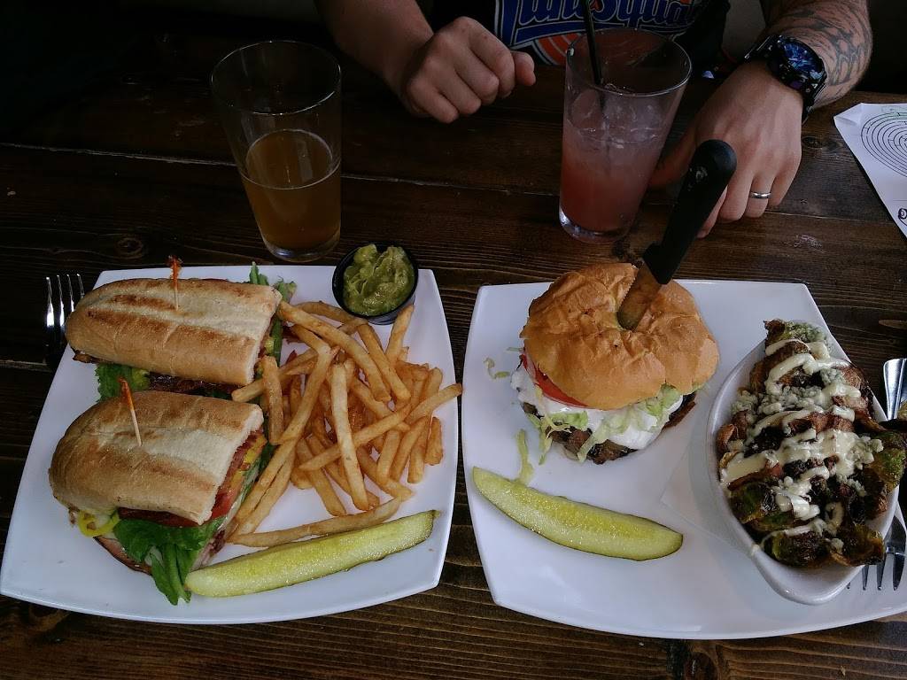 The Bogey Bar & Grill | restaurant | 6013 Glick Rd, Powell, OH 43065, USA | 6147661900 OR +1 614-766-1900