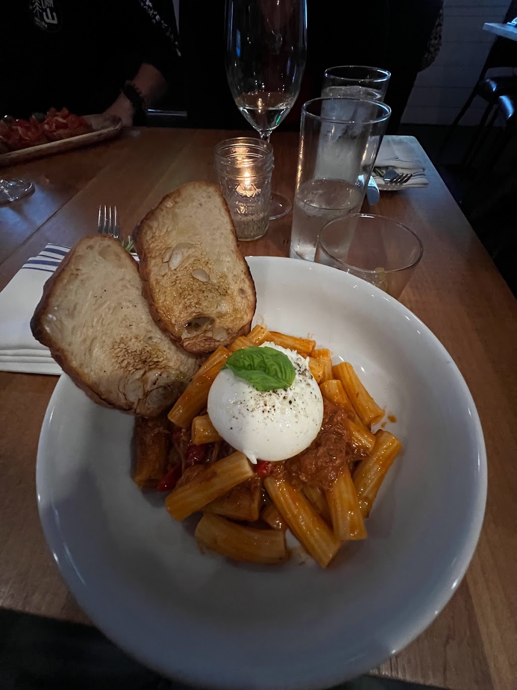 Pizzería Virtu | restaurant | 6952 E Main St, Scottsdale, AZ 85251, USA | 4806639797 OR +1 480-663-9797