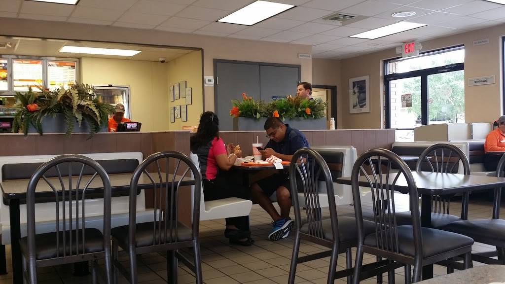 Whataburger | restaurant | 1040 Gessner Rd, Houston, TX 77055, USA | 7134688765 OR +1 713-468-8765