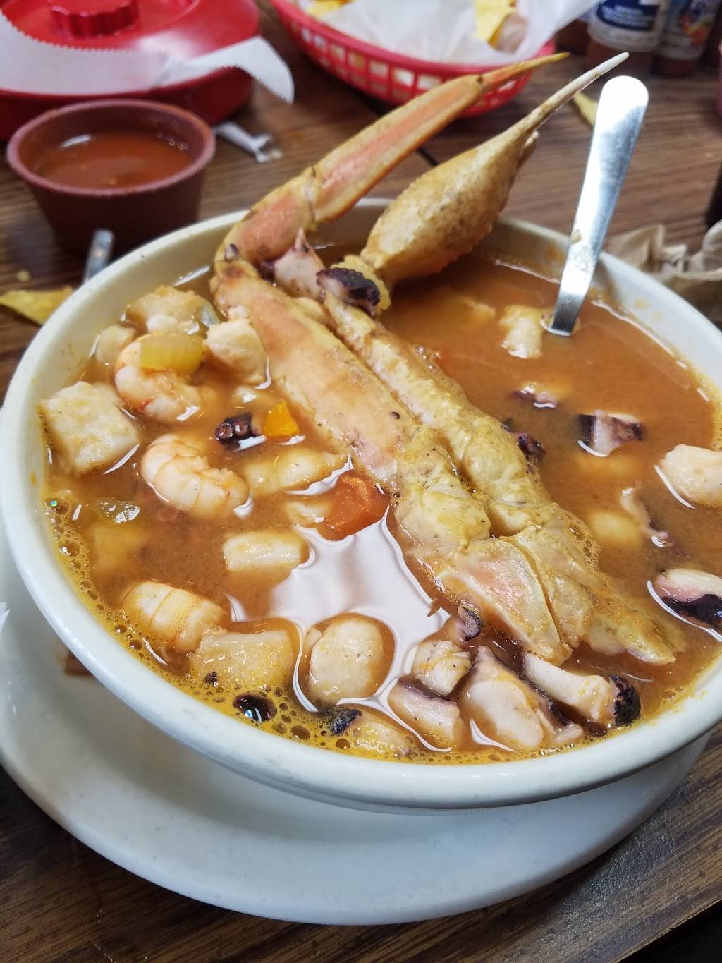 El-7 Mares Restaurant | restaurant | 5936 NW 23rd St, Oklahoma City, OK 73127, USA | 4056033700 OR +1 405-603-3700