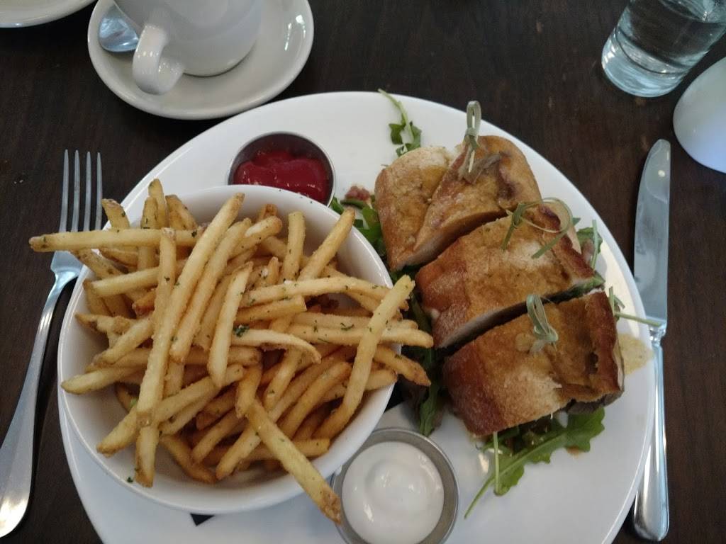 Agustin Kitchen | restaurant | 100 South Avenida del Convento Ste 150, Tucson, AZ 85745, USA | 5203985382 OR +1 520-398-5382