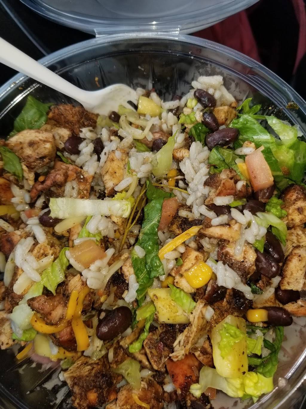 Front Yard Jerk Grille | restaurant | 74 E 71st St, Chicago, IL 60619, USA | 7738558633 OR +1 773-855-8633