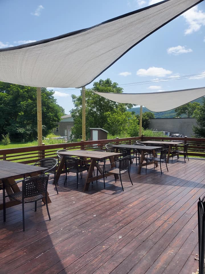 Packin Heat Bar & Grill | restaurant | 38 West St, Walton, NY 13856, USA | 6075104056 OR +1 607-510-4056